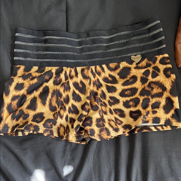 Cute Booty Lounge Leopard Print Athletic Shorts - Picture 1 of 4